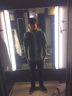 「H&M（エイチ・アンド・エム）のアイテム（スタジャン）」を使った、yutaさん（メンズ・170cm）の冬コーディネート