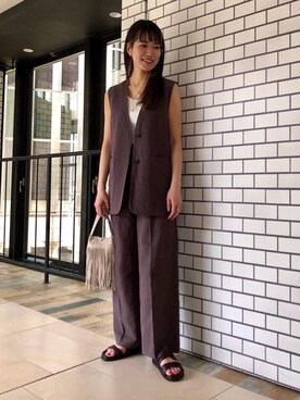 「MASTER&Co（マスターアンドコー）のアイテム（ショルダーバッグ）」を使った、古川　オデット エ オディール スタッフさん（レディース・160cm）の春コーディネート
