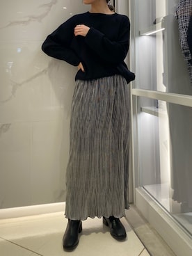 「グリッター」｜「アイテム（スウェット）」を使った、simさん（レディース・151cm）の冬コーディネート