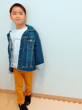 「マスタード」｜「アイテム（スリッポン）」を使った、Skyblueさん（キッズ・110cm）の春コーディネート