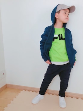 「アイテム（パーカー、ブルー系）」を使った、Skyblueさん（キッズ・110cm）の春コーディネート