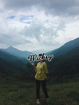 Lưu Hoài Thươngさんのコーディネート