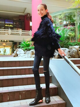 「blue」｜「アイテム（ダウンジャケット/コート）」を使った、KatyaEkaさん（レディース・175cm）の冬コーディネート