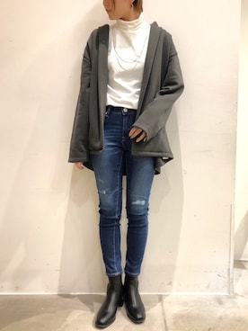 「AMERICAN HOLIC（アメリカンホリック）のアイテム（ネックレス）」を使った、sHiPoさん（レディース・163cm）の冬コーディネート