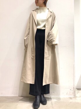 「センタープレスパンツ」｜「アイテム（トレンチコート）」を使った、sHiPoさん（レディース・163cm）の冬コーディネート