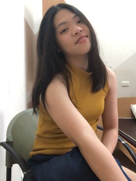 「no brand（ノーブランド）のアイテム（ベスト、イエロー系）」を使った、Wipapond Jan Chenさん（レディース・167cm）の春コーディネート