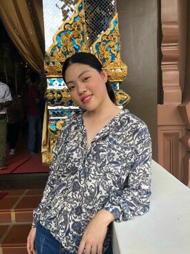 「H&M（エイチ・アンド・エム）のアイテム（シャツ/ブラウス、その他）」を使った、Wipapond Jan Chenさん（レディース・167cm）の春コーディネート