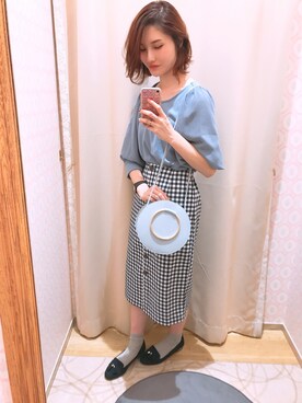 mizukiさんの「・前ボタンギンガムチェックタイトスカート ○」を使ったコーディネート