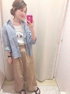 「earth music&ecology（アースミュージックアンドエコロジー）のアイテム（チノパンツ）」を使った、mizukiさん（レディース・160cm）の春コーディネート
