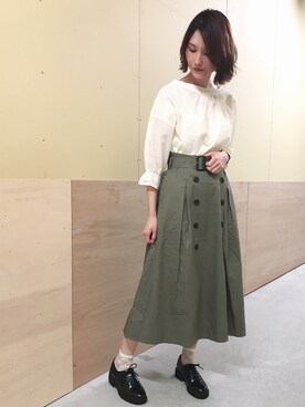 mizukiさんの「トレンチライクフレアスカート ●」を使ったコーディネート
