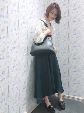 「earth music&ecology（アースミュージックアンドエコロジー）のORiental TRaffic ビットローファー（ローファー）」を使った、mizukiさん（レディース・160cm）の秋コーディネート
