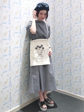 「シルバー」｜「アイテム（ハンチング/ベレー帽）」を使った、mizukiさん（レディース・160cm）の春コーディネート