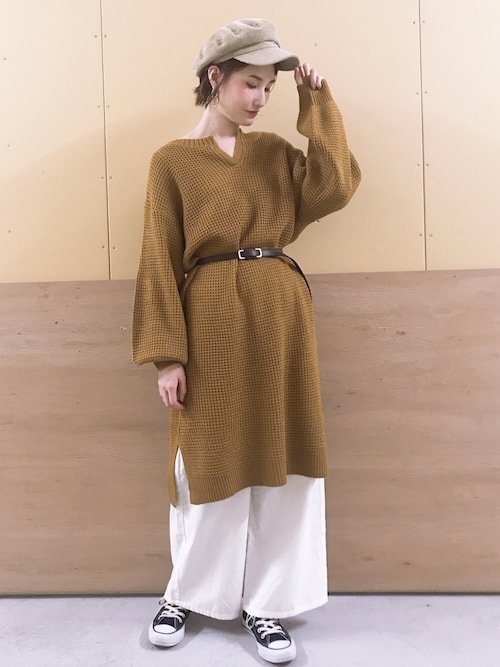 mizukiさんのその他パンツ「コーデュロイギャザーワイドパンツ*(earth music&ecology|アースミュージックアンドエコロジー)」を使ったコーディネート