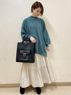 「earth music&ecology（アースミュージックアンドエコロジー）のサテンティアードスカート ＊●（スカート）」を使った、mizukiさん（レディース・160cm）の秋コーディネート