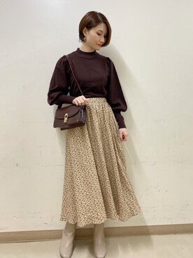 「earth music&ecology（アースミュージックアンドエコロジー）のフラップスクエアショルダーバッグ ＊（ショルダーバッグ）」を使った、mizukiさん（レディース・160cm）の秋コーディネート