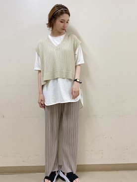 「earth music&ecology（アースミュージックアンドエコロジー）のアイテム」を使った、mizukiさん（レディース・160cm）の春コーディネート