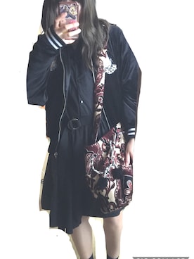 「全身黒」｜「アイテム（ブルゾン）」を使った、もんち☆さん（レディース・152cm）の春コーディネート