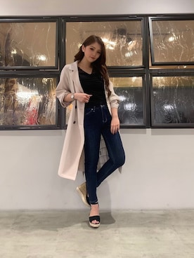 「LIPSERVICE（リップサービス）のアイテム（トレンチコート）」を使った、辻 みつきさん（レディース・160cm）の春コーディネート
