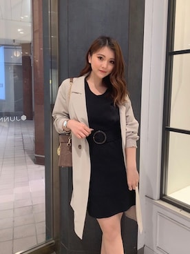 「LIPSERVICE（リップサービス）のアイテム（トレンチコート）」を使った、辻 みつきさん（レディース・160cm）の春コーディネート
