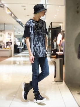 「NO ID.（ノーアイディ）のアイテム」を使った、NOオフィシャルスタイリングさん（メンズ・180cm）の春コーディネート
