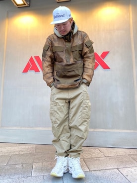 「AVIREX（アヴィレックス）の【直営店限定】エアフォース ベースキャップ/AIR FORCE BACES CAP（キャップ）」を使った、Ruminaさん（メンズ・183cm）の春コーディネート