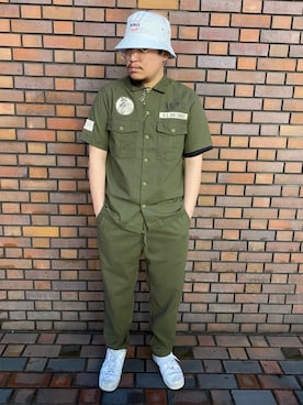 「AVIREX（アヴィレックス）のリラックス イージーパンツ/RELAX EASY PANTS/アヴィレックス/AVIREX（その他パンツ）」を使った、Ruminaさん（メンズ・183cm）の春コーディネート
