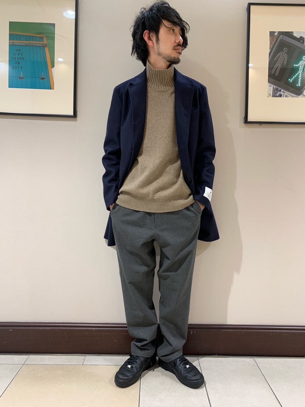 「シンプルおしゃれが好き、ZOZO公認ユーザー、シンプルコーデ、お洒落さんとつながりたい、キレイめ、ニット、チェスターコート、秋のコーデ、いいね、save、フォローお願いします🤑」｜「ADAM ET ROPE'のPONTETORTO メルトンチェスターコート（チェスターコート、ブルー系）」を使った、モリタさん（メンズ・171cm）の秋コーディネートの1枚目の写真