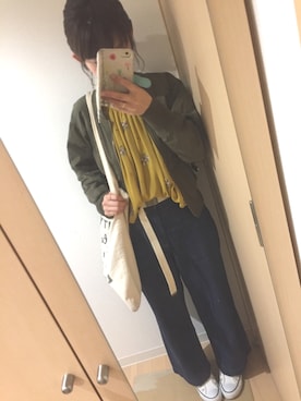 「エコバッグ」｜「アイテム（ミリタリージャケット）」を使った、Chiiiさん（レディース・155cm）の春コーディネート