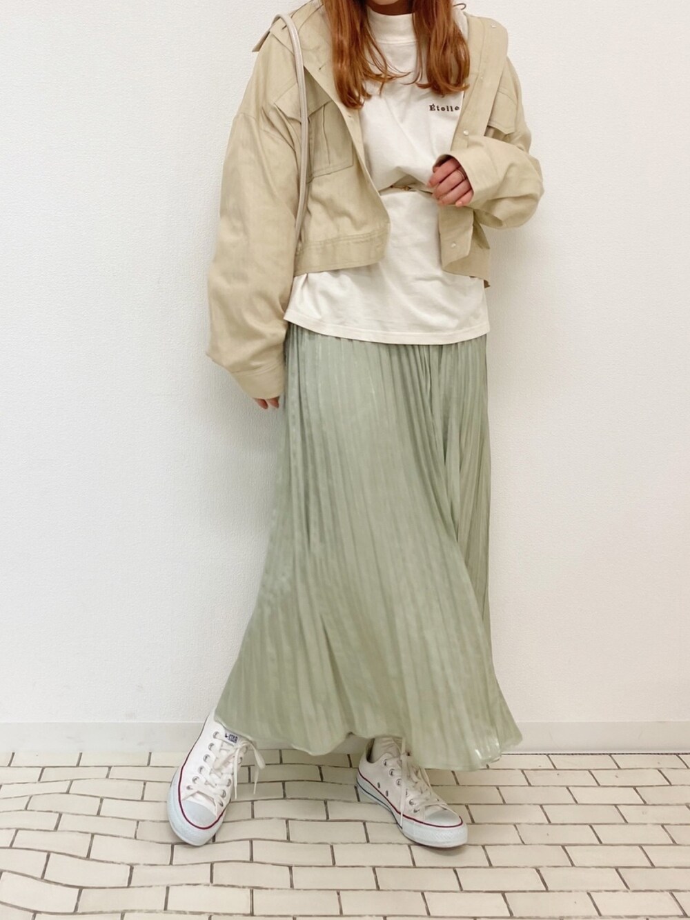 「ゆるコーデ、カジュアルコーデ、シンプルコーデ、春、オトナ女子、プチプラ、Gジャン、apresjourmignon」｜「apres jour mignonのポケットショートブルゾン【ZOZOTOWN限定アイテム】（ブルゾン、ベージュ系）」を使った、apresjour mignonさん（レディース・160cm）の冬コーディネートの1枚目の写真