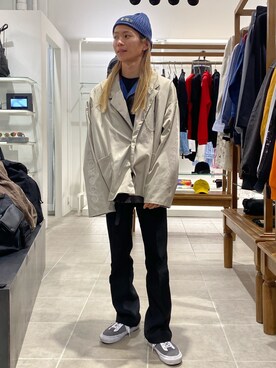 「DANKE SCHON（ダンケシェーン）のアイテム（テーラードジャケット）」を使った、佐藤友則さん（メンズ・165cm）の春コーディネート
