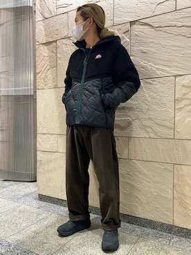 「NIKE（ナイキ）のアイテム（ブルゾン）」を使った、佐藤友則さん（メンズ・165cm）の秋コーディネート