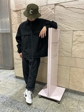 「WHITELAND（ホワイトランド）のアイテム（ブルゾン）」を使った、佐藤友則さん（メンズ・165cm）の冬コーディネート