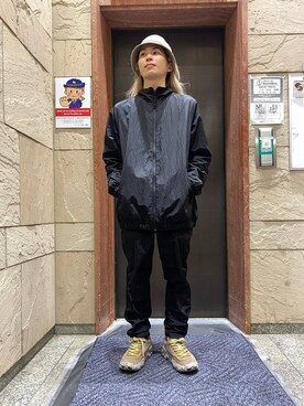 「KaneZ（ケインズ）のアイテム」を使った、佐藤友則さん（メンズ・165cm）の春コーディネート