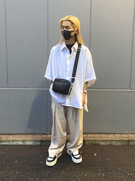 「WHITELAND（ホワイトランド）のアイテム（バッグ）」を使った、佐藤友則さん（メンズ・165cm）の夏コーディネート