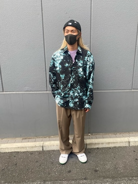 「DANKE SCHON（ダンケシェーン）のアイテム（スラックス）」を使った、佐藤友則さん（メンズ・165cm）の夏コーディネート