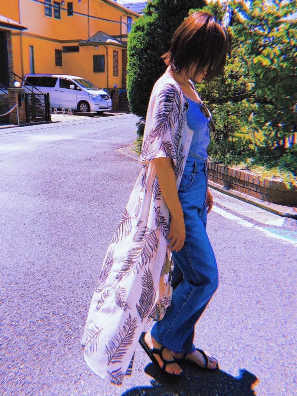 「夏、休日スタイル、カジュアル、プチプラ、ボタニカル柄、ラクチンコーデ、シンプル、ラフ、サンダル、ootd」｜「しまむらのアイテム（シャツ/ブラウス、ベージュ系）」を使った、rinkoさん（レディース・157cm）の夏コーディネートの1枚目の写真