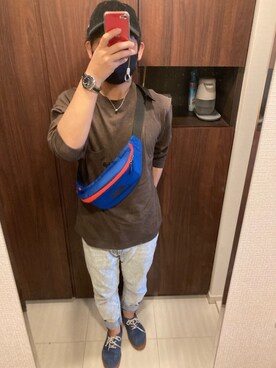 「BEAUTY&YOUTH UNITED ARROWS」｜「アイテム（腕時計）」を使った、SHIMさん（メンズ・165cm）の春コーディネート