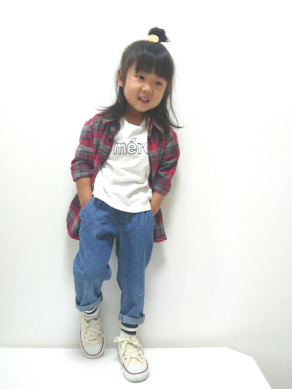 「秋服準備はじめました、チェックシャツ、デニム、ハーフお団子、コンバース」｜「きさくん🎊のアイテム（コスメキット/ギフトセット、その他）」を使った、＊momochan＊さん（キッズ・90cm）の秋コーディネートの1枚目の写真