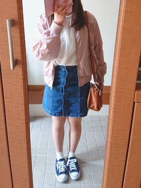 「rps（アールピーエス）のアイテム（MA-1）」を使った、ayaharuさん（レディース・156cm）の春コーディネート