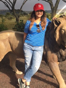 「Abercrombie&Fitch（アバークロンビーアンドフィッチ）のアイテム（帽子）」を使った、Ifrah Shamimさん（レディース・157cm）の春コーディネート