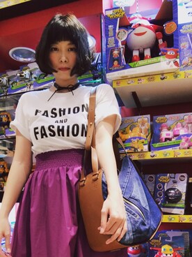 「丹寧」｜「アイテム（バッグ）」を使った、yifan3388さん（レディース・170cm）の春コーディネート