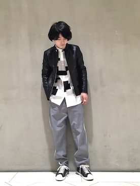 「Lui's（ルイス）のアイテム（ライダースジャケット）」を使った、イリザワさん（メンズ・170cm）の春コーディネート