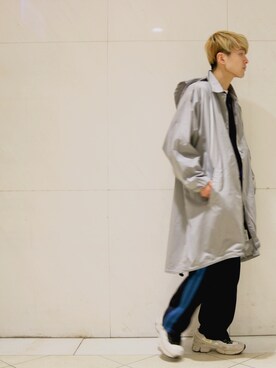 「URU（ウル）のアイテム（その他アウター）」を使った、イリザワさん（メンズ・170cm）の春コーディネート