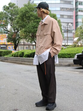 「秋のブラウンスタイル」｜「アイテム（ブルゾン）」を使った、イリザワさん（メンズ・170cm）の秋コーディネート