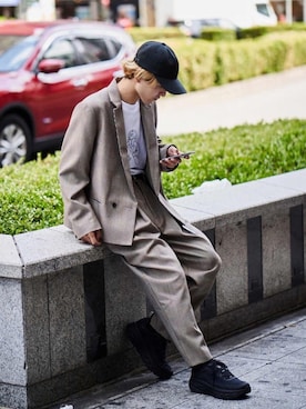 「1sin（イッシン）のアイテム」を使った、イリザワさん（メンズ・170cm）の秋コーディネート