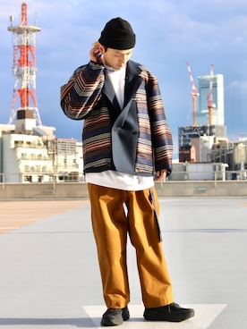 「Lui's（ルイス）のモックネック ビッグシルエット ロゴ スウェット（スウェット）」を使った、イリザワさん（メンズ・170cm）の秋コーディネート