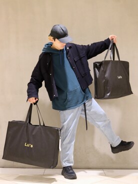 「Lui's（ルイス）のアイテム（その他）」を使った、イリザワさん（メンズ・170cm）の冬コーディネート