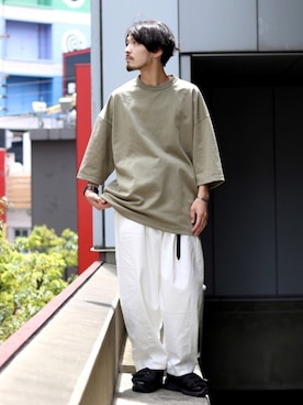 「7分袖Ｔシャツ」｜イリザワさん（メンズ・170cm）の春コーディネート