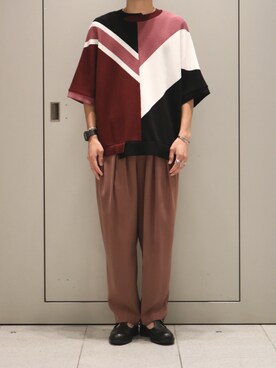 「クルニ」｜「アイテム（スラックス）」を使った、イリザワさん（メンズ・170cm）の春コーディネート