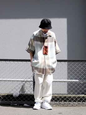 白パンツ 白スニーカー のメンズ人気ファッションコーディネート Wear